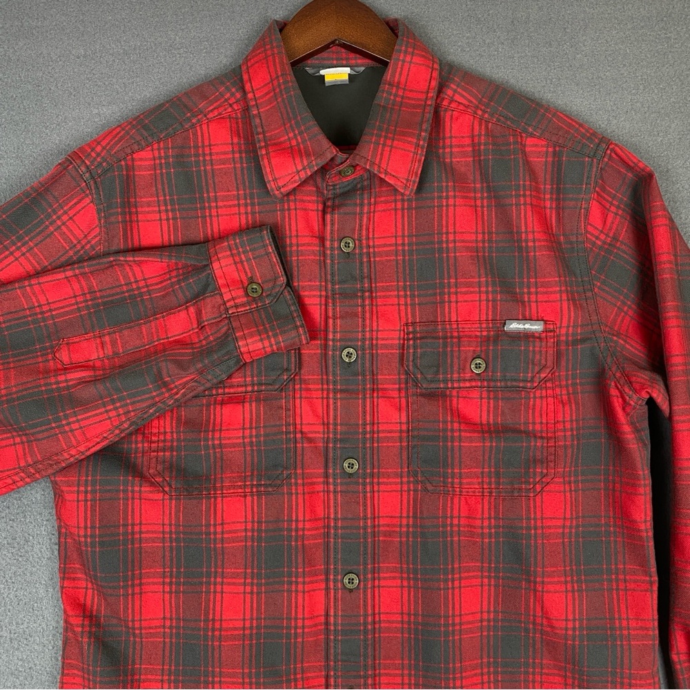 Eddie Bauer Travex Shirt Men’s Medium‎ Plaid Long Sleeve Pocket Outdoor Hiking